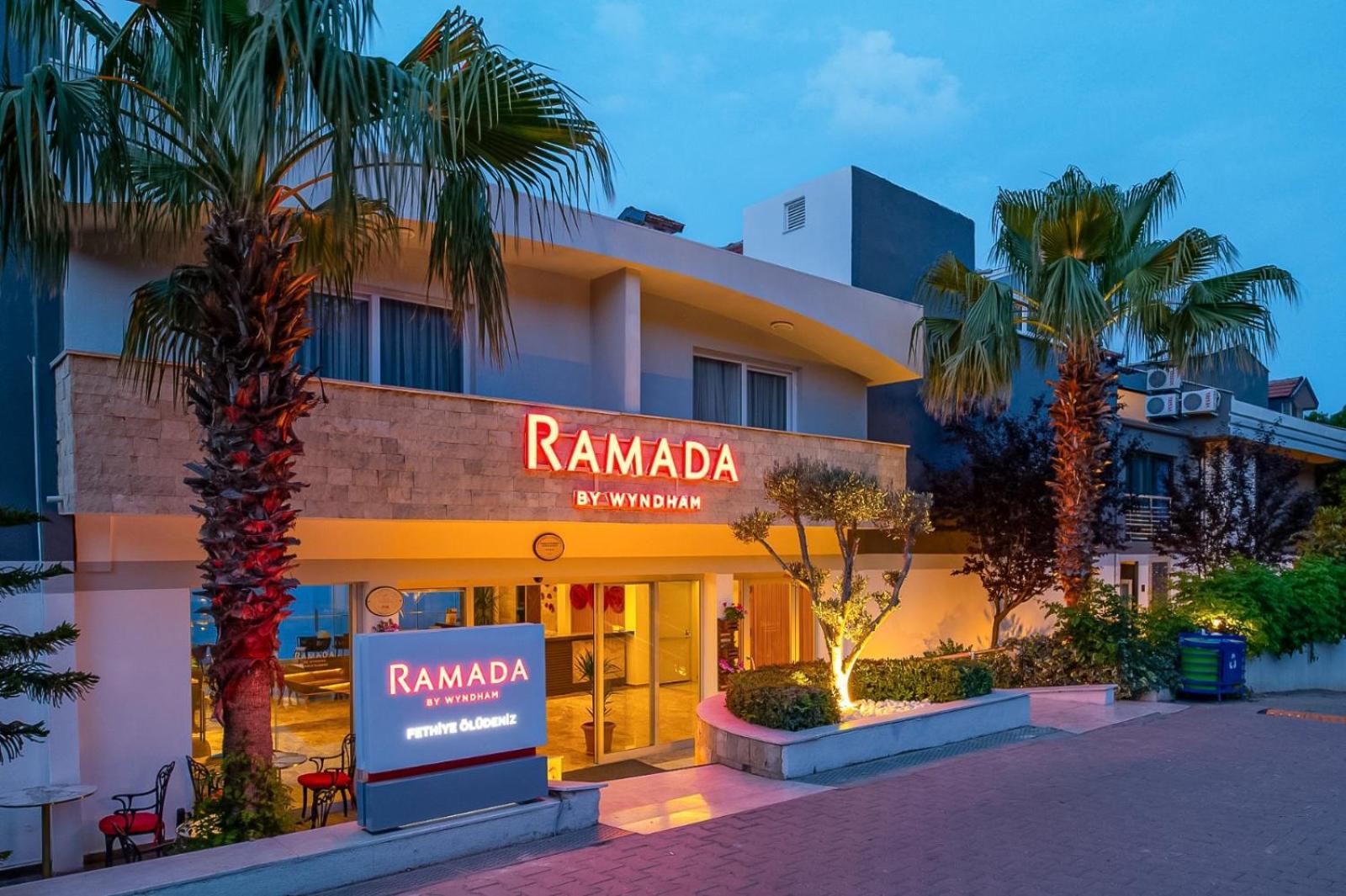 Hotel Ramada By Wyndham Fethiye Oludeniz Adult Only Exteriér fotografie