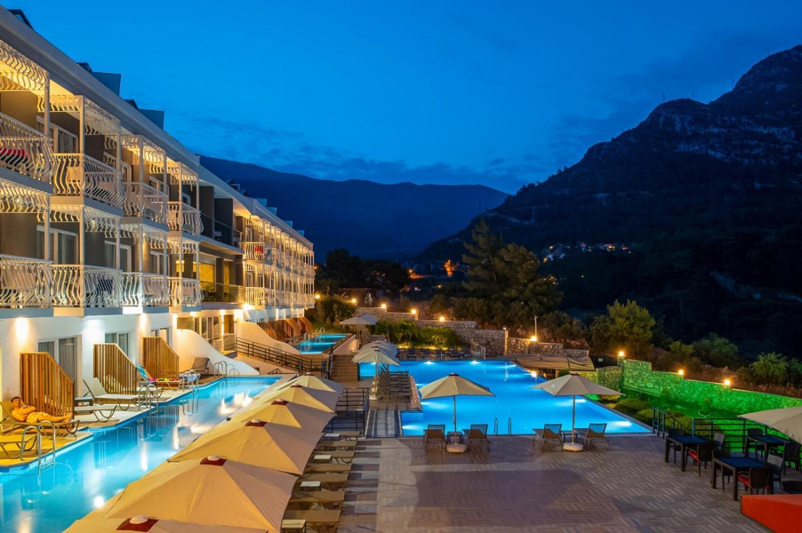 Hotel Ramada By Wyndham Fethiye Oludeniz Adult Only Exteriér fotografie