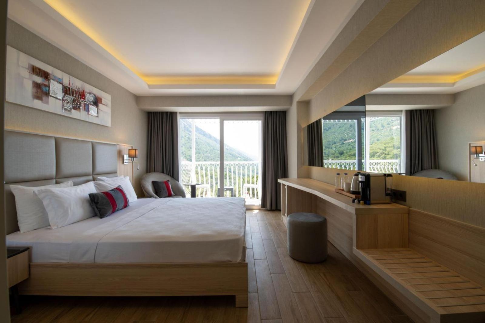 Hotel Ramada By Wyndham Fethiye Oludeniz Adult Only Exteriér fotografie
