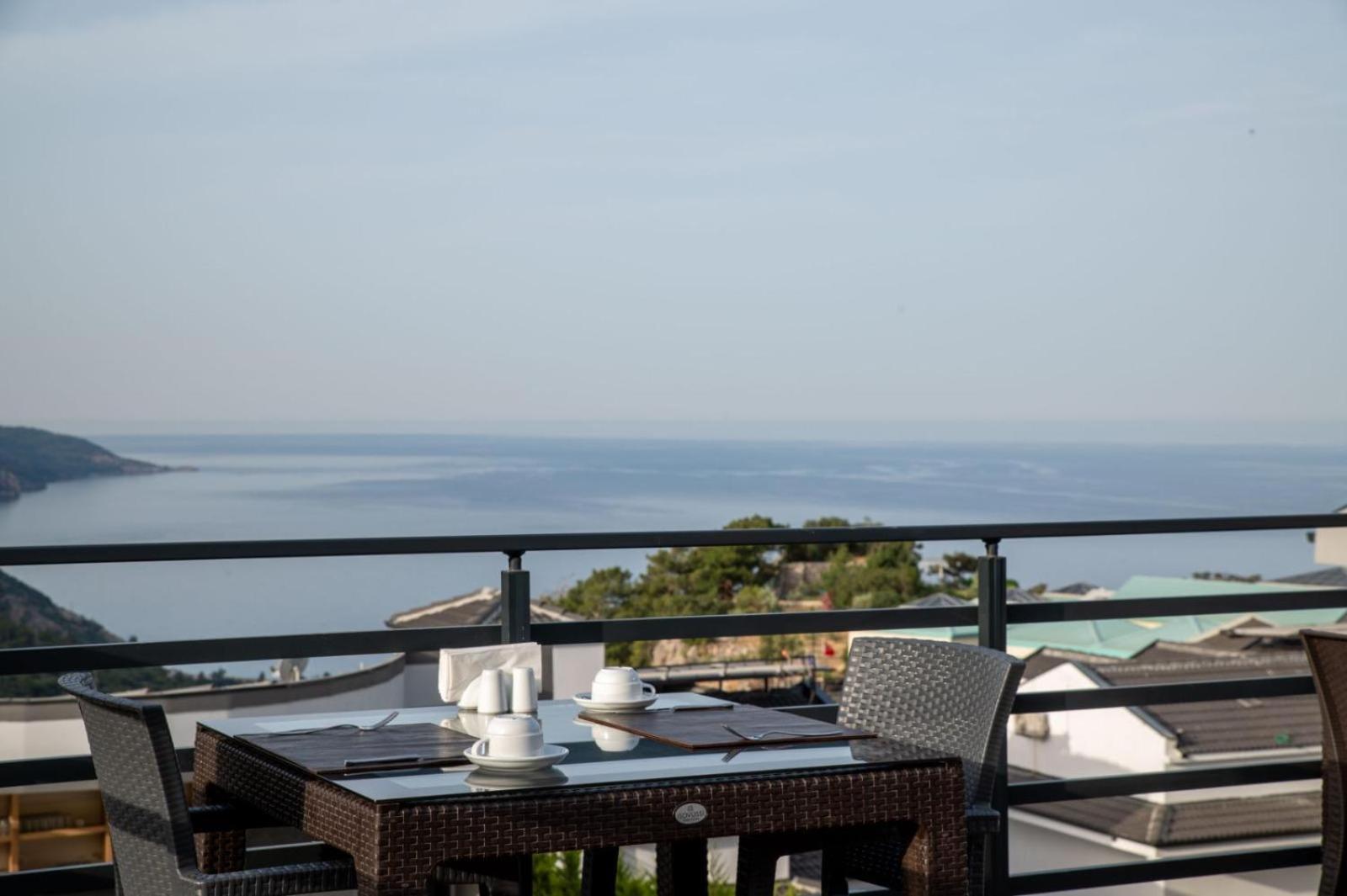 Hotel Ramada By Wyndham Fethiye Oludeniz Adult Only Exteriér fotografie