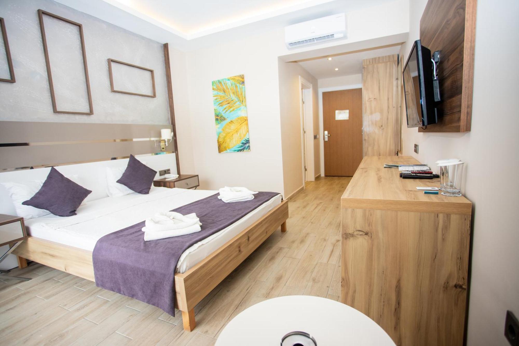 Hotel Ramada By Wyndham Fethiye Oludeniz Adult Only Exteriér fotografie