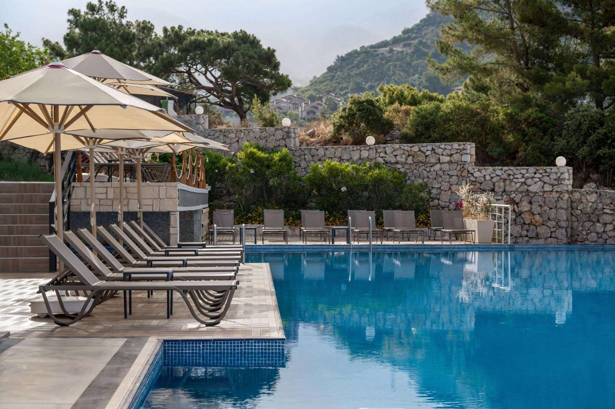 Hotel Ramada By Wyndham Fethiye Oludeniz Adult Only Exteriér fotografie