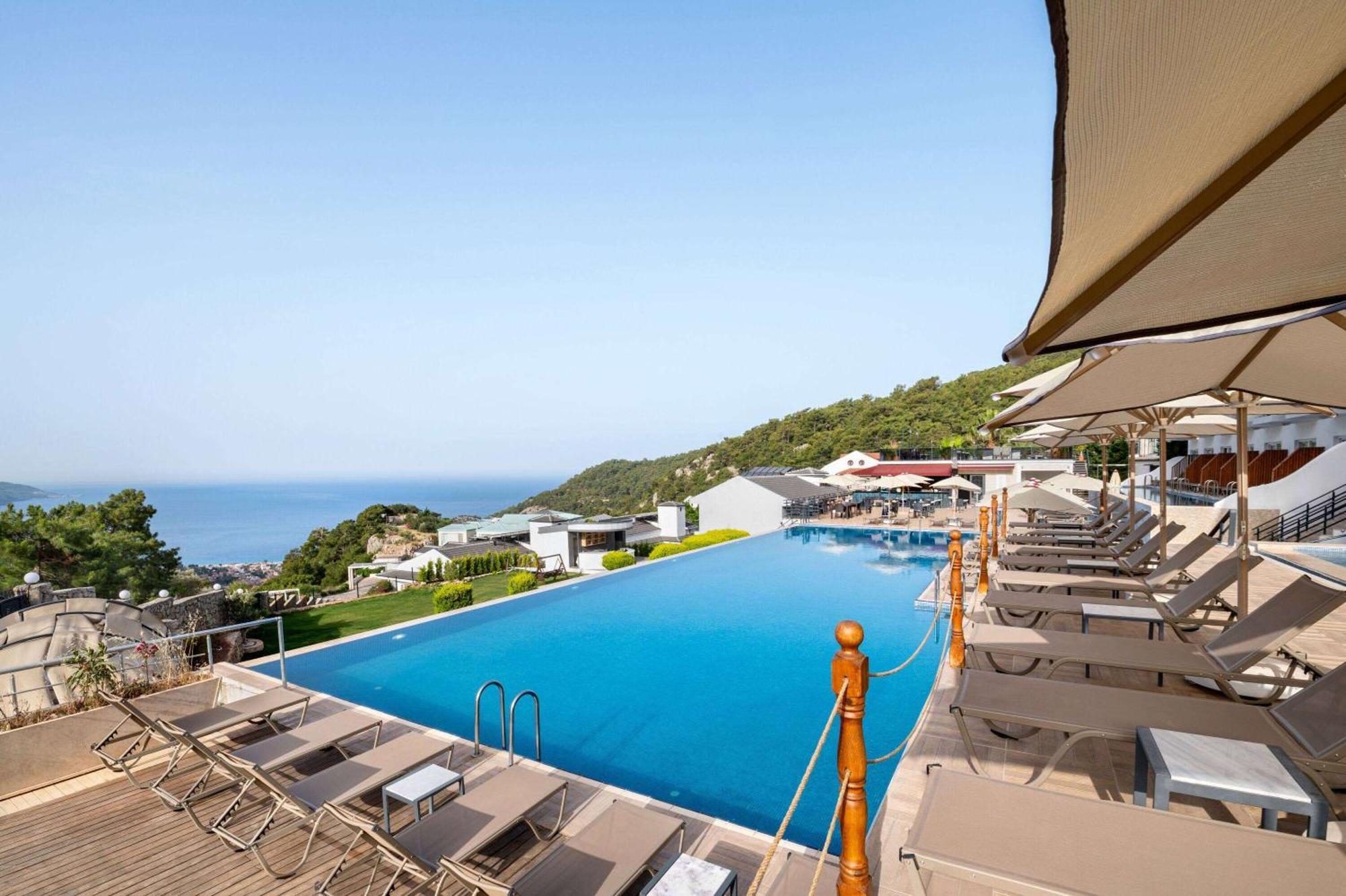 Hotel Ramada By Wyndham Fethiye Oludeniz Adult Only Exteriér fotografie