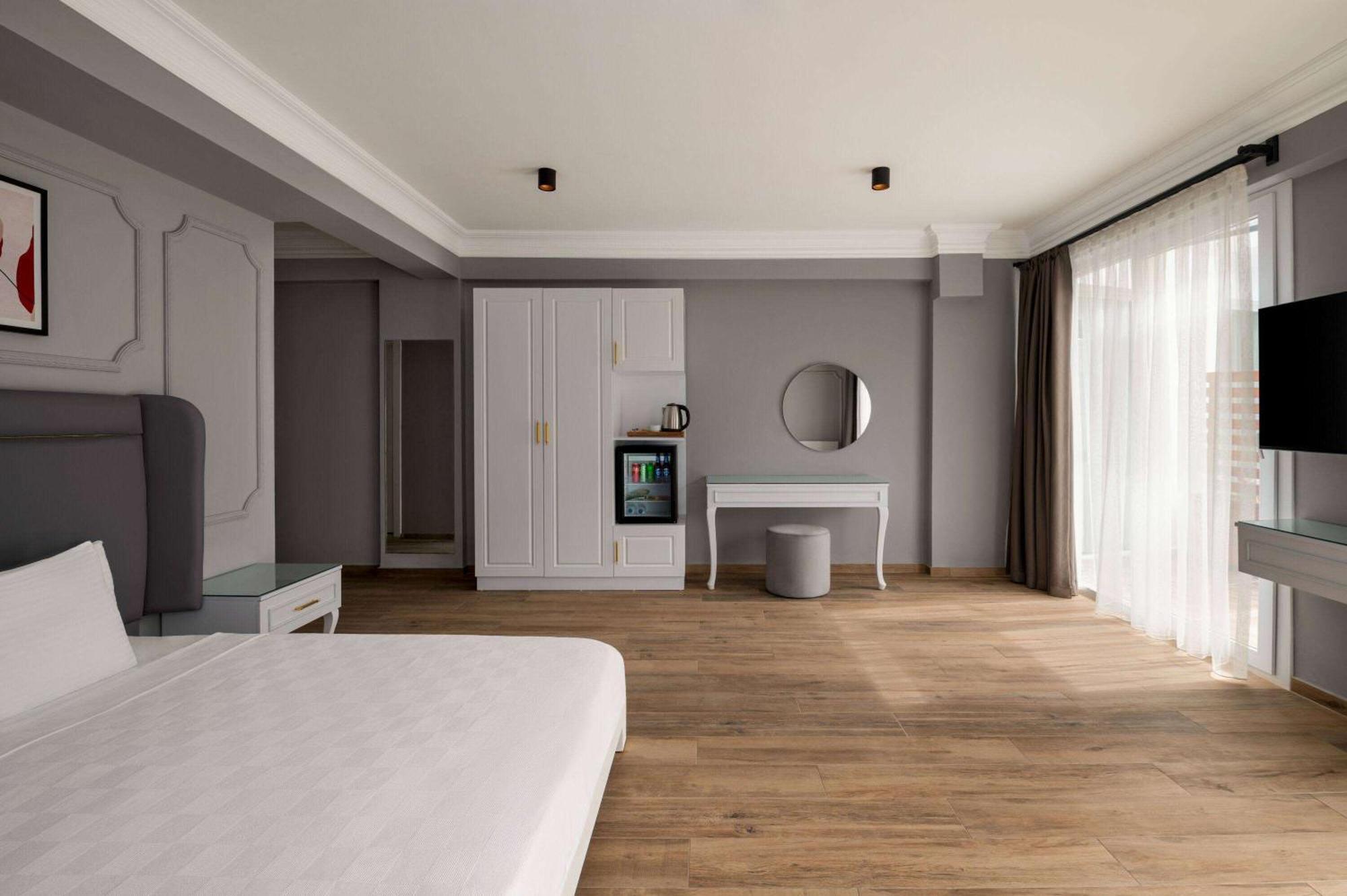 Hotel Ramada By Wyndham Fethiye Oludeniz Adult Only Exteriér fotografie